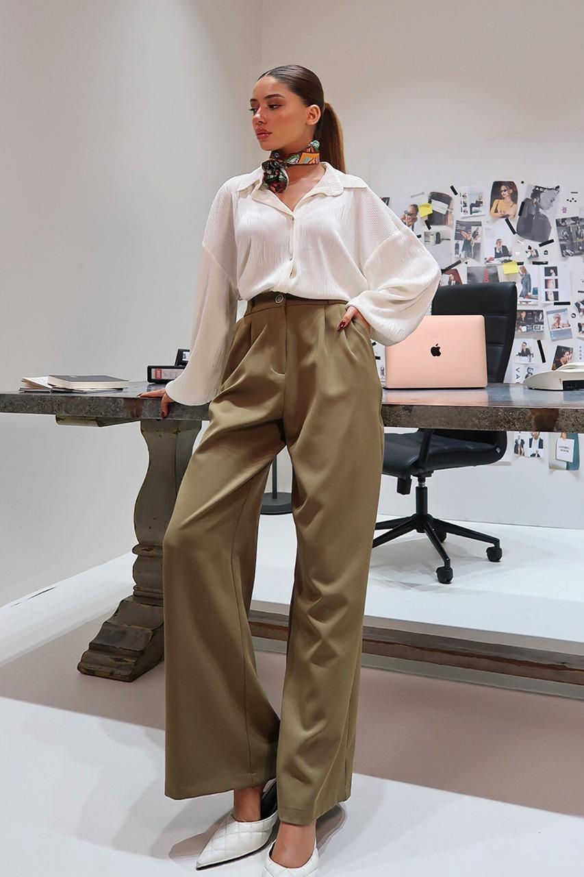 Elegant Wide-Leg Trousers