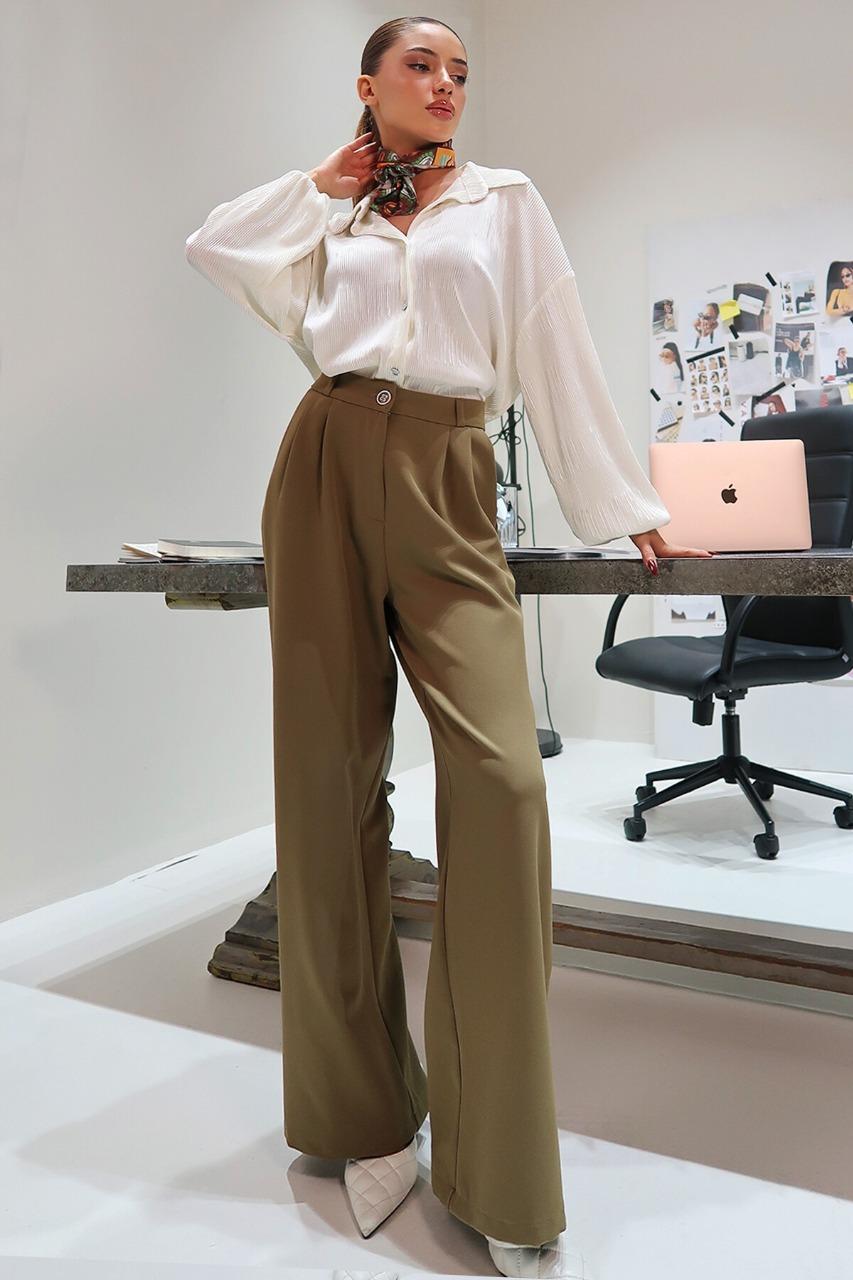 Elegant Wide-Leg Trousers