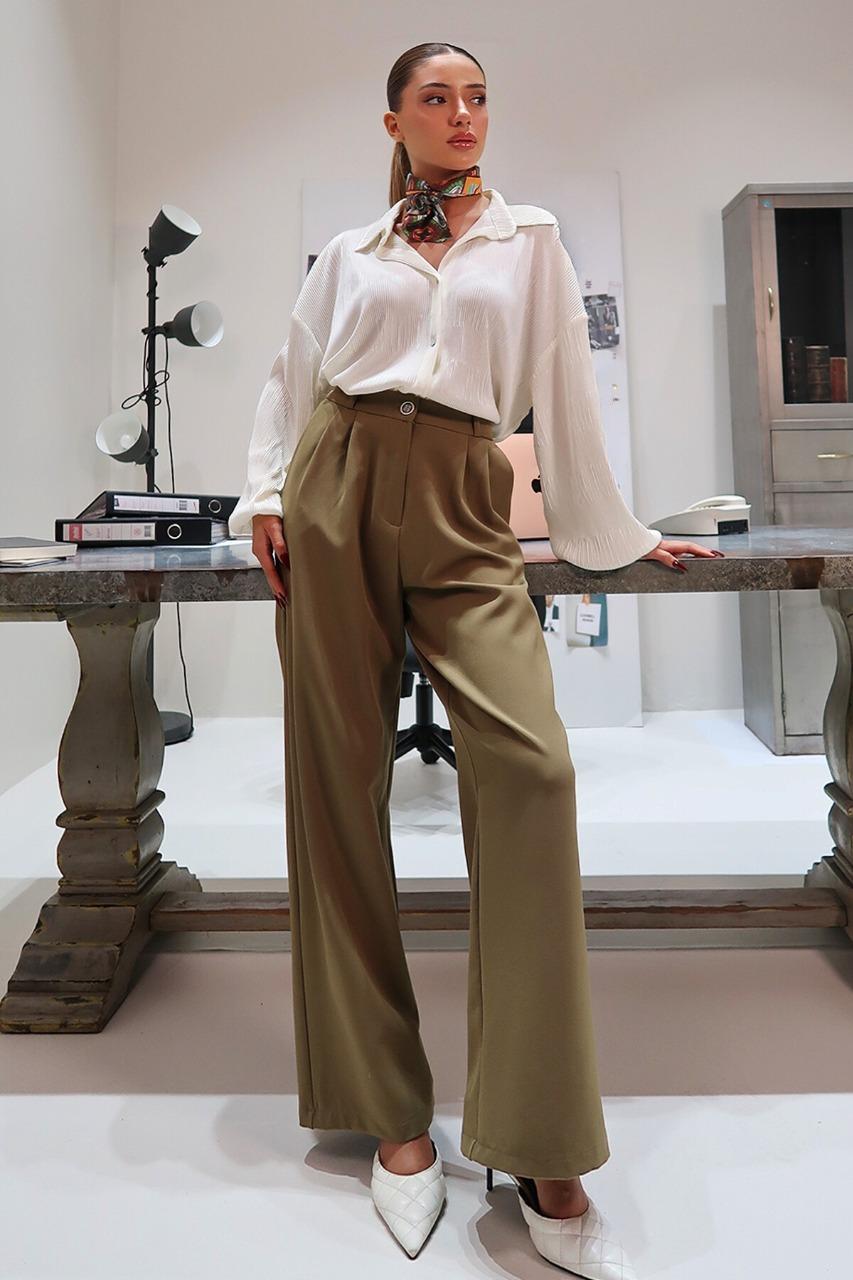 Elegant Wide-Leg Trousers