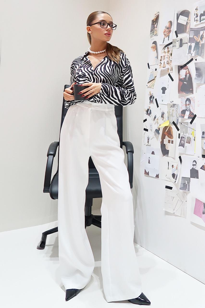 Elegant Wide-Leg Trousers