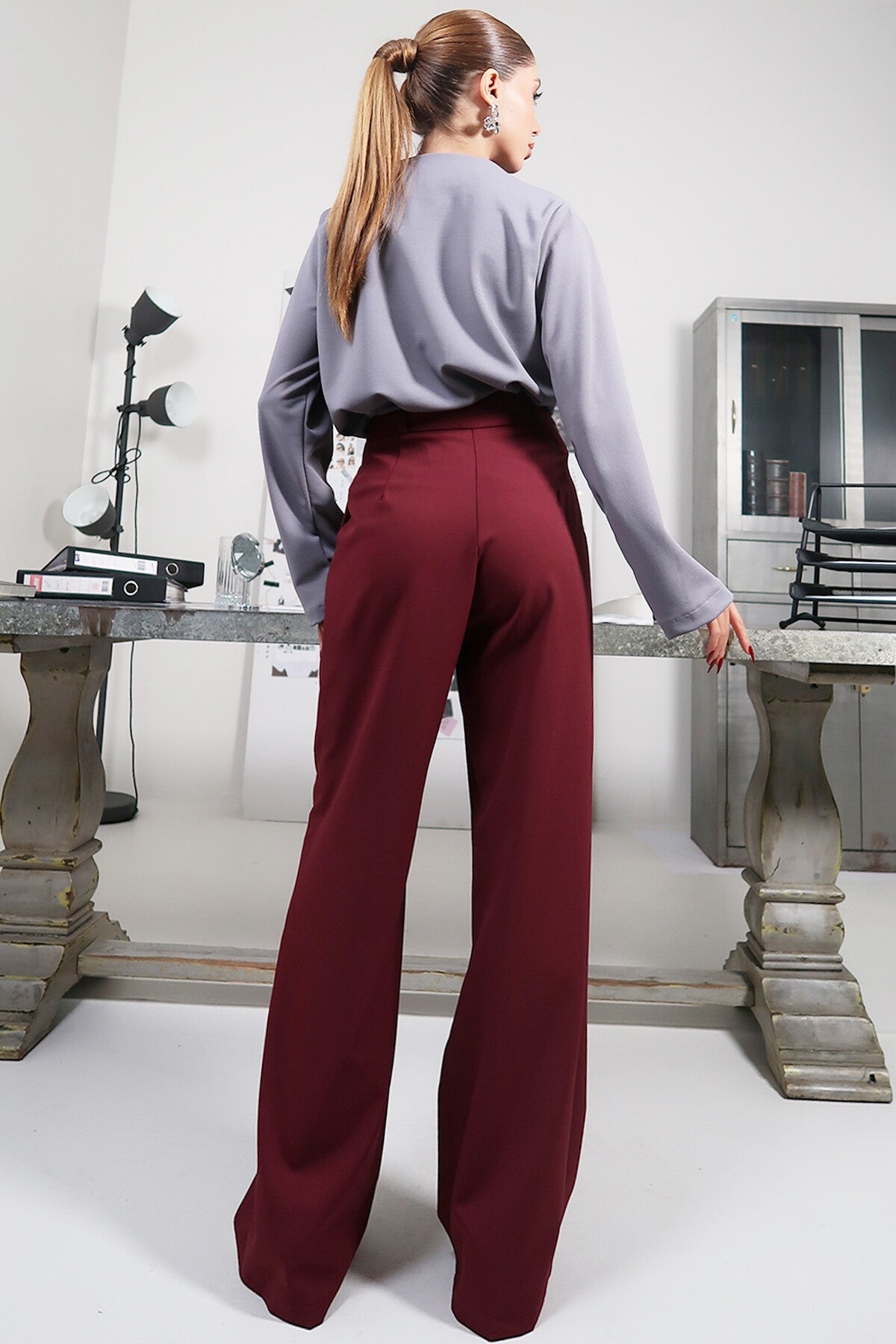 Elegant Wide-Leg Trousers